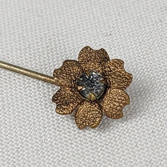 Vintage Gold Tone Blue Crystal Hat Pin Brooch - Picture 2 of 4